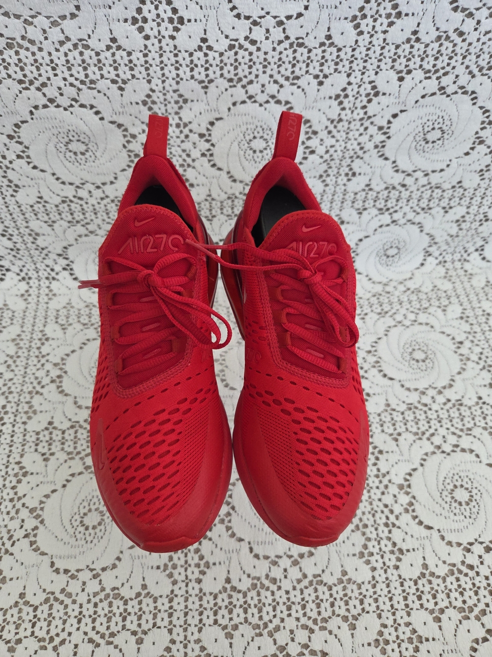 Nike Air Max 270 University Red Sneakers Men Size 8.5  Women's Size 10 - Picture 4 of 10